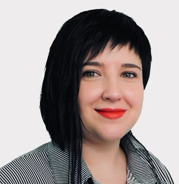Светлана Леонова